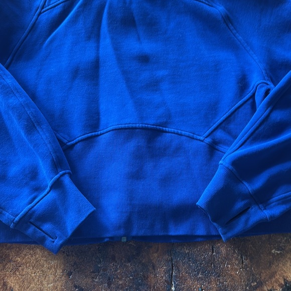 Lululemon M/L purple hooded zip up jacket - Picture 8 of 8